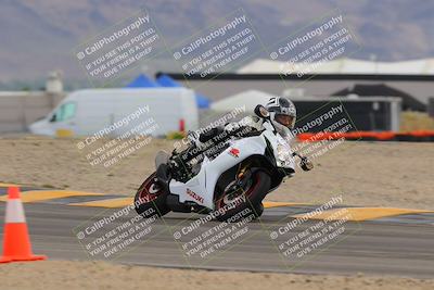 media/Sep-10-2023-SoCal Trackdays (Sun) [[6b4faecef6]]/Turn 16 (9am)/